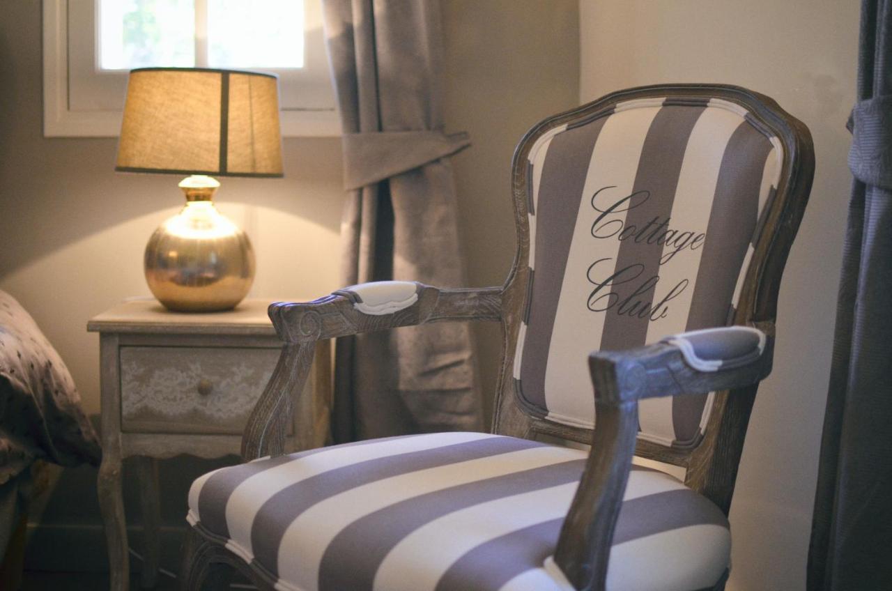 Le Mas De Roussillon Bed & Breakfast Roussillon  Exterior photo